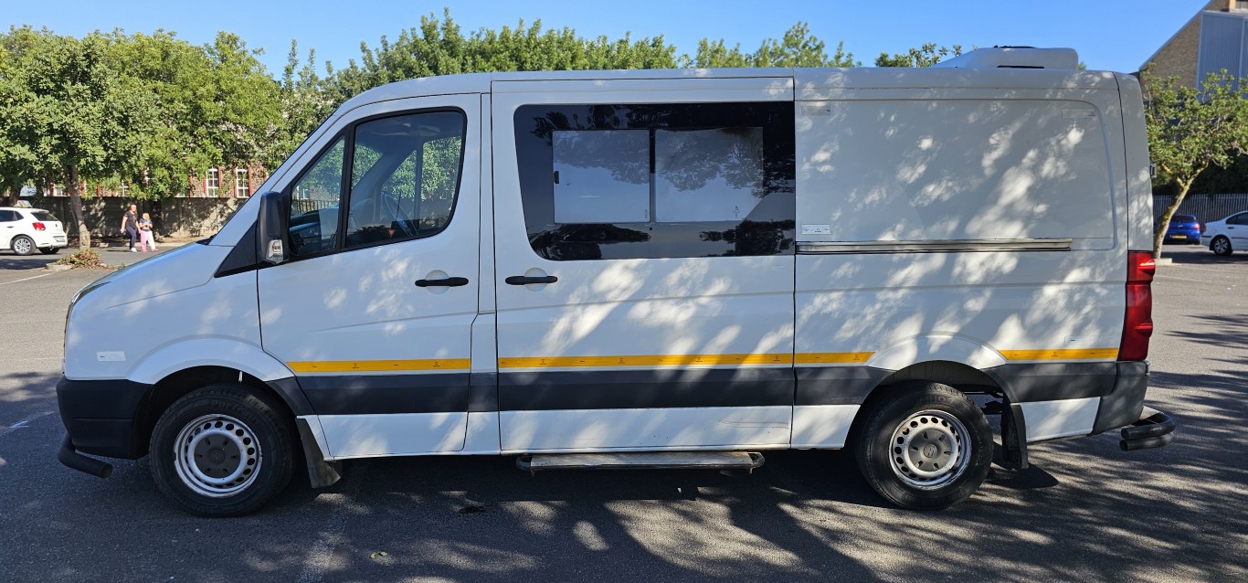 2015 Volkswagen Crafter 35 2.0 TDI Low Roof thumbnail 3