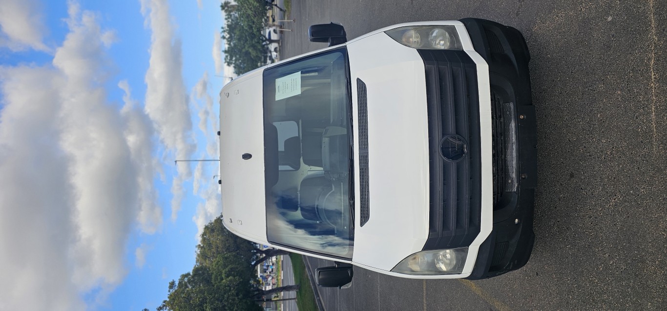 2015 Volkswagen Crafter LT35 2.0 TDI High Roof thumbnail 8