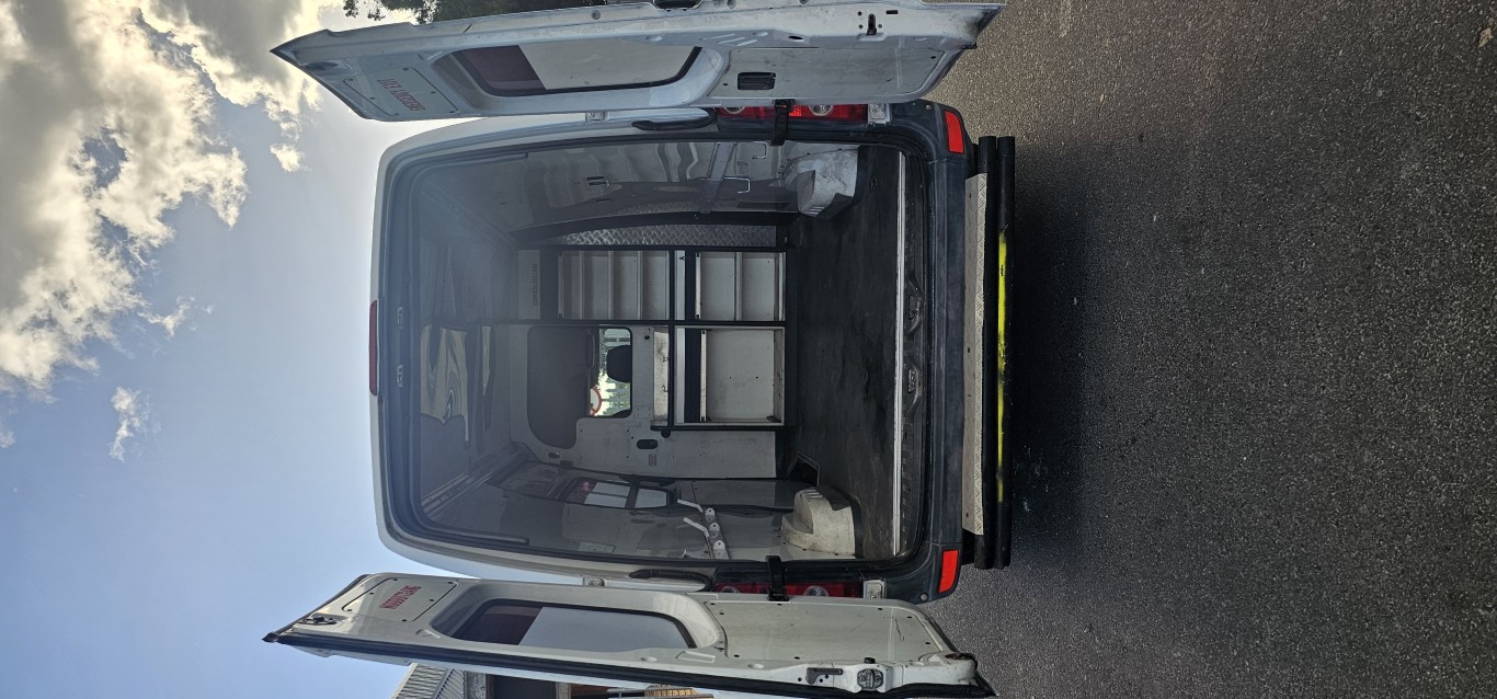 2015 Volkswagen Crafter LT35 2.0 TDI High Roof thumbnail 10