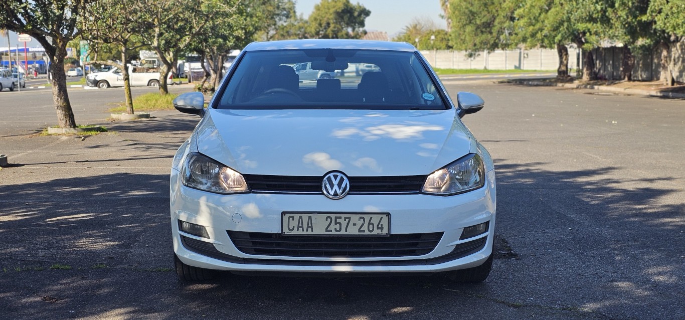 2016 Volkswagen Golf 7 1.4 TSI Comfortline thumbnail 8