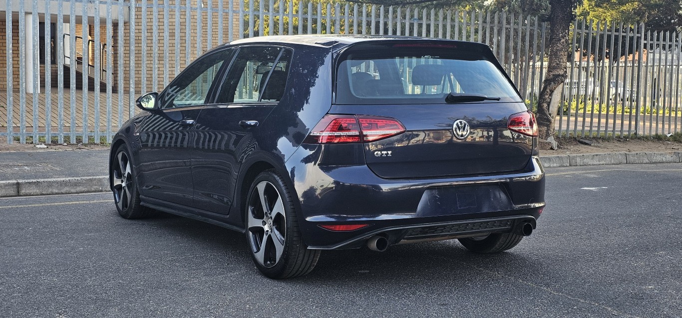 2015 Volkswagen Golf 7 GTI  thumbnail 8