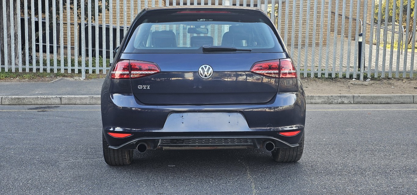 2015 Volkswagen Golf 7 GTI  thumbnail 6