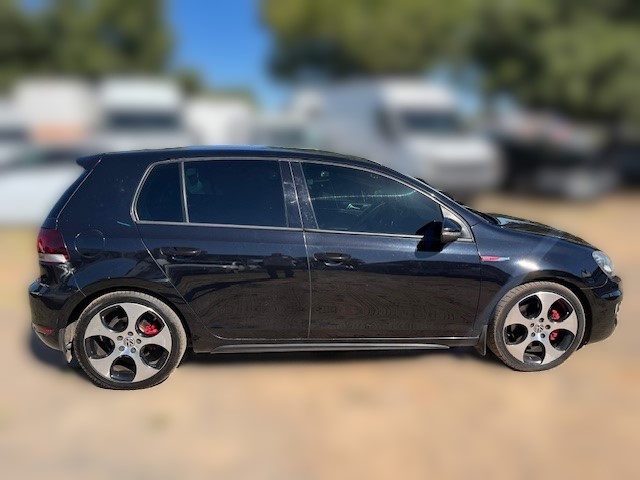 2012 Volkswagen Golf GTI DSG thumbnail 6