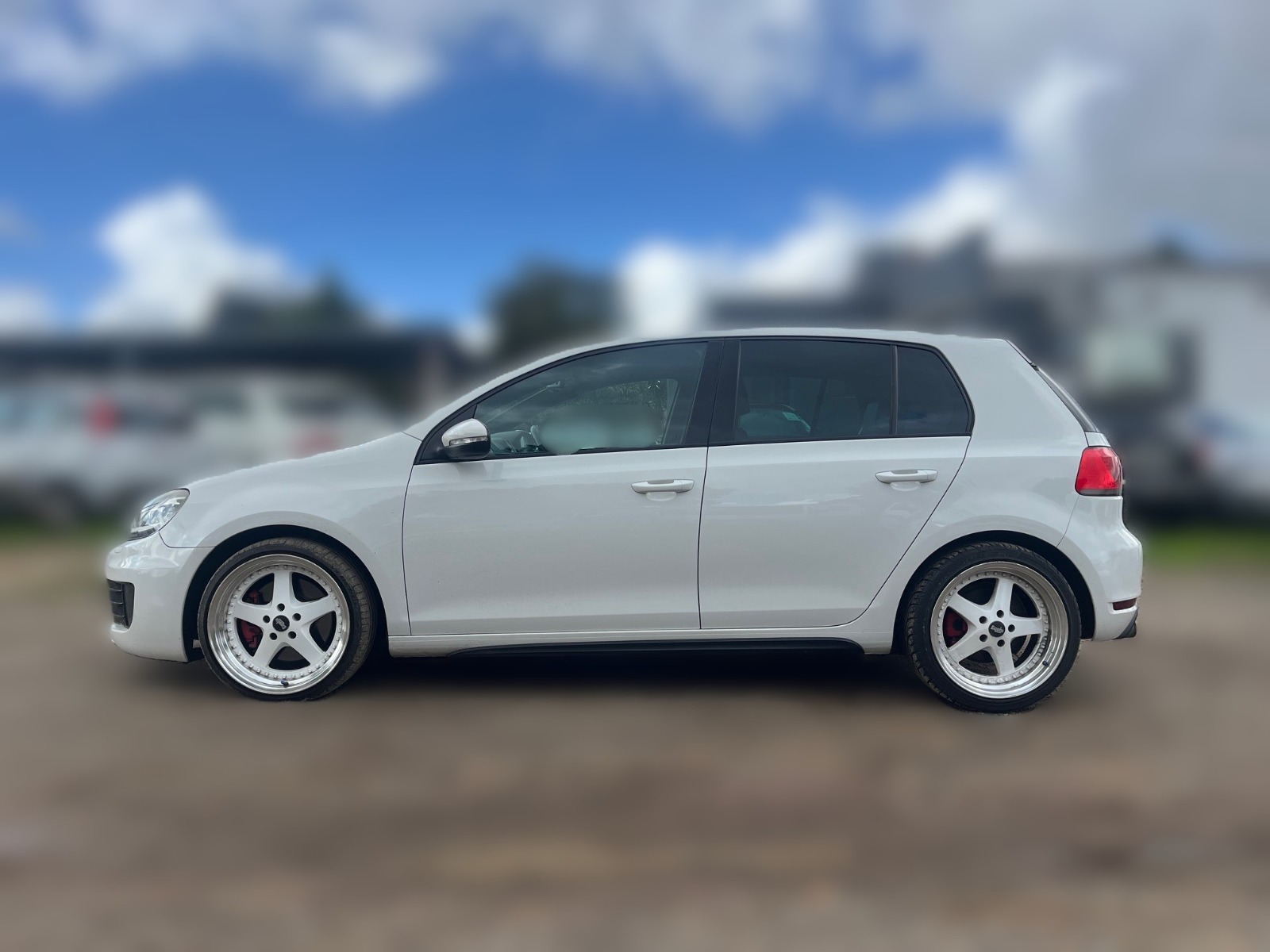 2012 Volkswagen Golf GTI DSG thumbnail 5