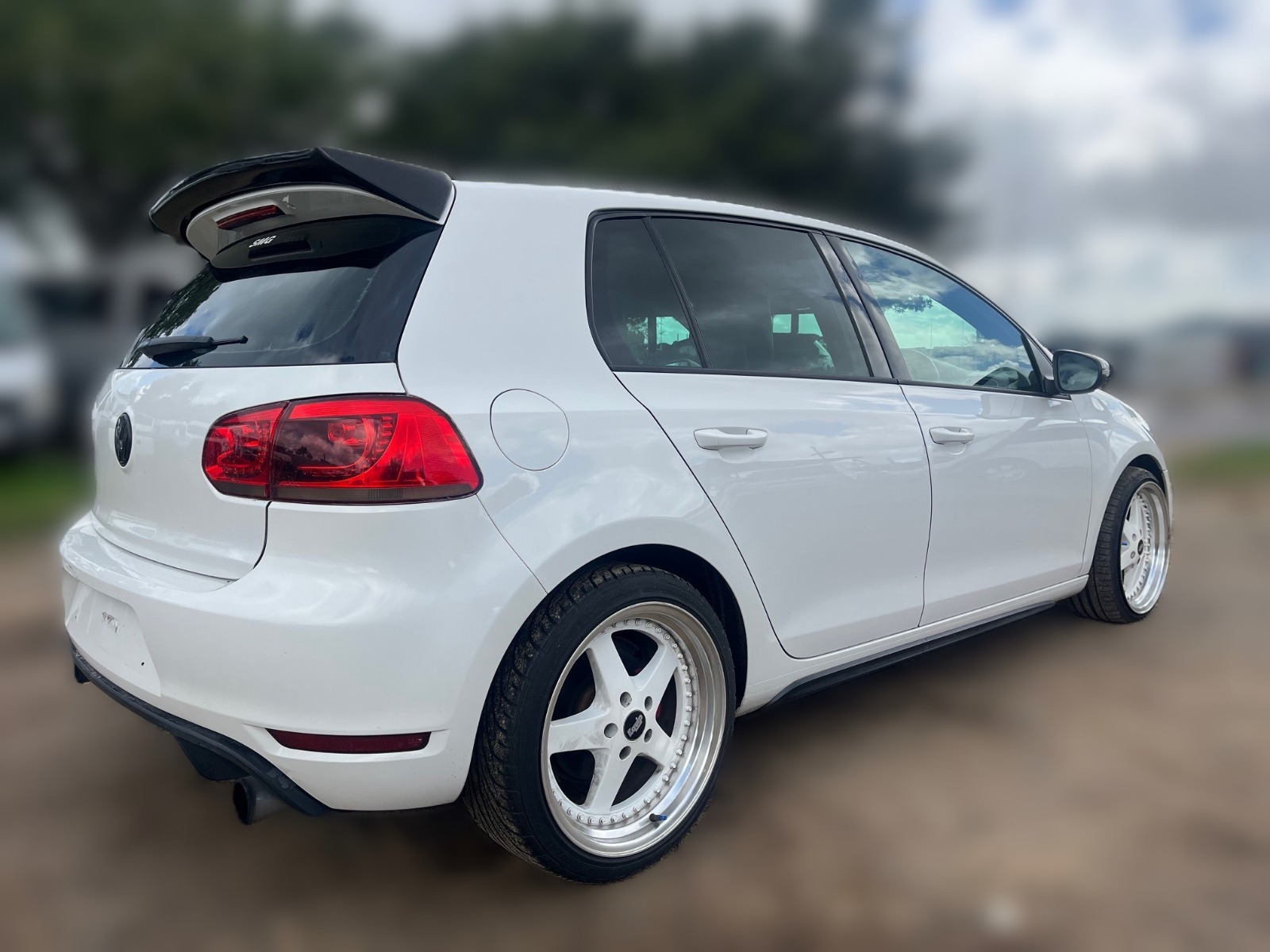 2012 Volkswagen Golf GTI DSG thumbnail 4