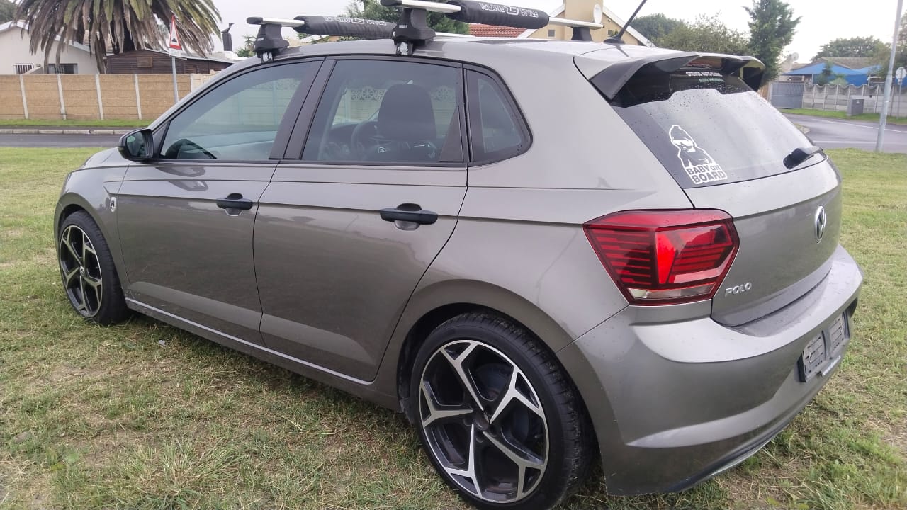 2019 Volkswagen Polo 1.0 TSI Trendline thumbnail 7