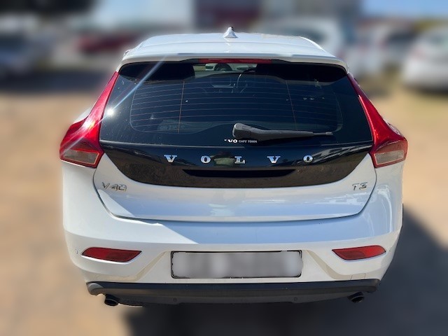 2014 Volvo V40 T3 Excel thumbnail 4