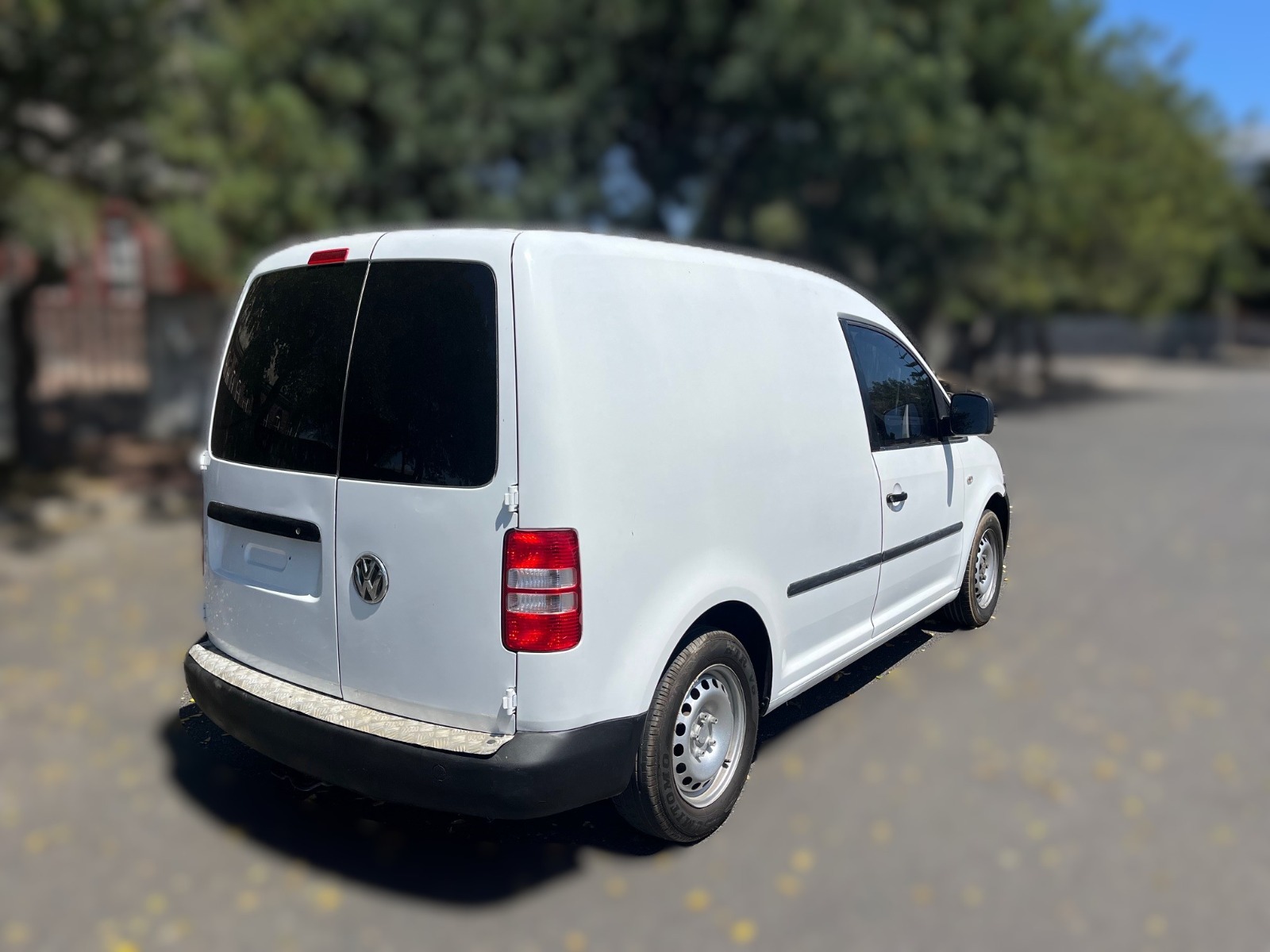 2018 VW Caddy 2.0 TDI  thumbnail 5