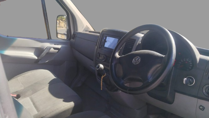 2015 VW CRAFTER 2.0 TDI thumbnail 3